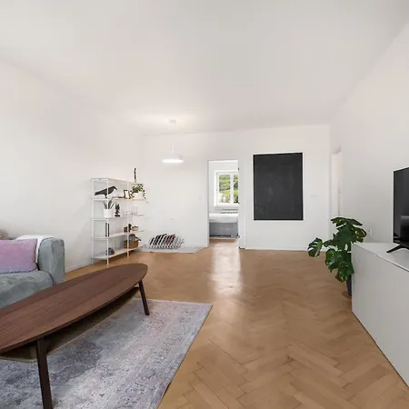 Apartment Luxury Apartman In Old Town *
